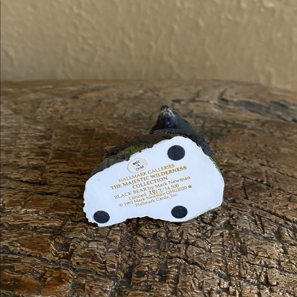 🐾Vintage🐾Hallmark Limited Edition Majestic Wilderness Collection Black Bear - Picture 6 of 10